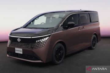 Nissan luncurkan Elgrand baru generasi keempat