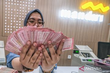 Uang beredar M2 Desember 2025 tumbuh tinggi mencapai Rp10.133 triliun