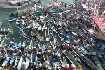 Wakatobi Wave 2025 menghadirkan tradisi maritim Suku Bajo