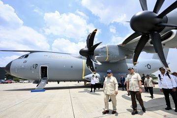 Politik kemarin, A400M mendarat di Halim hingga Dasco datangi Michelin