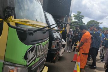 Polda Banten ungkap dua komplotan pencuri mobil pikap lintas provinsi