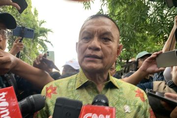 Wamen: Tiga orang luka berat dan 17 luka ringan akibat ledakan SMA 72