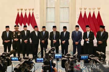 Politik, dari Komite Reformasi Polri hingga Soeharto jadi pahlawan