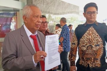 OC Kaligis surati Kejagung terkait kasus dugaan korupsi Plaza Klaten
