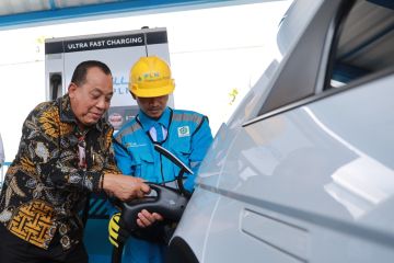PLN resmikan SPKLU Center pertama di Jatim