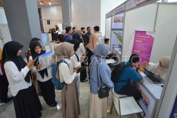 Bursa kerja 2025 di Padang