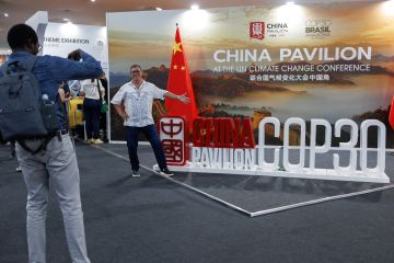 Pengembangan pasar karbon China tarik perhatian global di ajang COP30