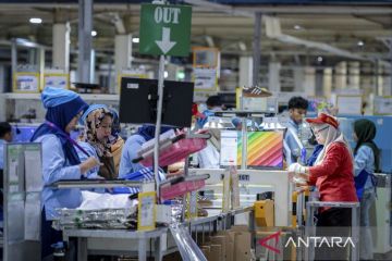 Peningkatan proporsi pekerja formal