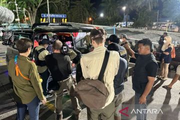 Polisi gagalkan penyelundupan 458 ekor burung ilegal di Bakauheni