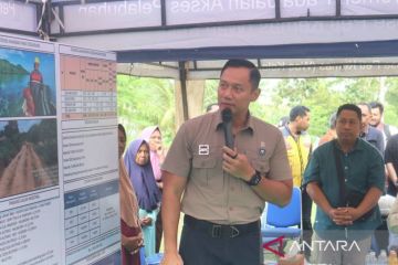 Menko AHY berkomitmen kawal pembangunan Jalan Lintas Utara Flores