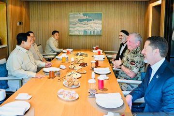 Prabowo-Raja Yordania sarapan-naik helikopter bersama sebelum ke Halim