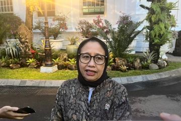 Prabowo keluarkan kocek pribadi, bantu pengadaan 2.303 becak listrik