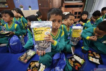 Kampanye gemar makan ikan di sekolah