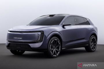 AUDI E SUV Concept bertenaga listrik debut di China