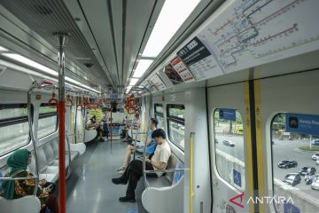 LRT Jakarta operasi sampai pukul 02.00 WIB di malam tahun baru