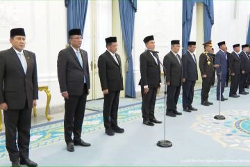 Lantik Komite Reformasi Polri, Prabowo ingin aspirasi rakyat didengar