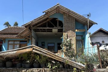 BMKG: Jawa Barat diguncang 108 kali gempa dangkal selama November 2025