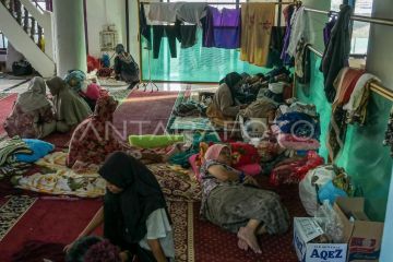 Pengungsi korban bencana di Tanah Datar