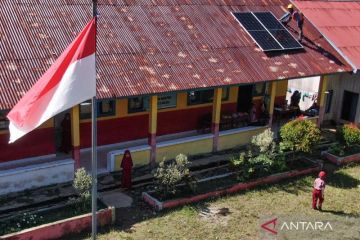 Penerapan PLTS dukung pembelajaran digitalisasi sekolah di wilayah 3T Sultra