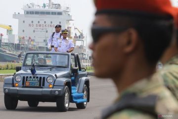 Upacara peringatan Hari Armada RI