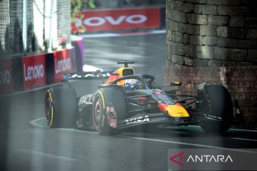 Jelang GP Abu Dhabi, Verstappen banyak habiskan waktu dengan sang anak