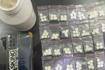 3 pelaku kasus peredaran obat keras tanpa izin di pesisir Karawang ditangkap