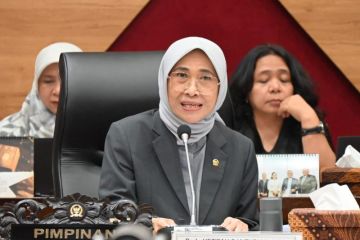 DPR dukung SKB 7 Menteri soal pembatasan penggunaan AI bagi pelajar