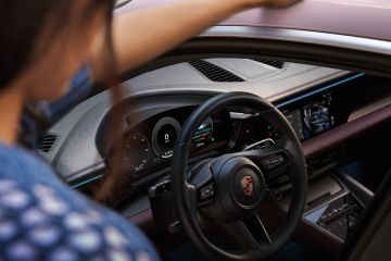 Porsche dikabarkan siapkan simulasi perpindahan gigi di mobil listrik