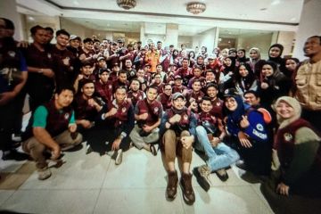 Gubernur Sulsel turun langsung salurkan bantuan di Aceh Tamiang