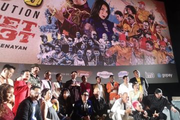 Dari mabuk laut hingga kunyah sereh, demi "Comic 8" dan totalitas