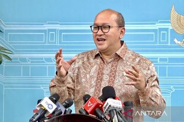 Prabowo terima laporan soal Kampung Haji sebelum bertolak ke Sumbar