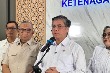 Menaker jamin tak akan ada penurunan upah minimum