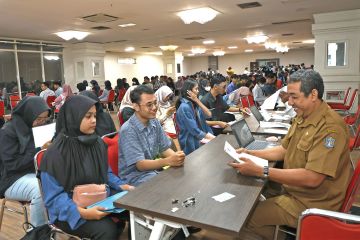 Pemkot Surabaya siapkan Rp190 miliar, perluas beasiswa Pemuda Tangguh