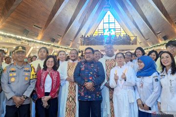 Rano Karno ajak ribuan jemaat gereja doakan korban bencana Sumatera