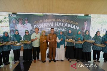 Pemkab Bandung menargetkan 28.000 kader PKK ikut serta Gerakan Tanami Halaman