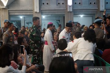 Misa malam Natal di Lampung