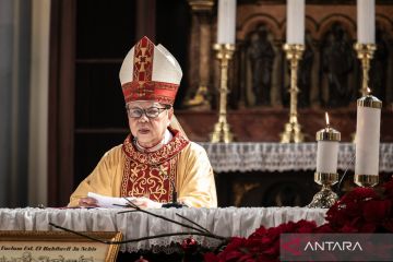 Misa Pontifikal Natal di Gereja Katedral Jakarta