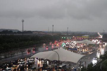 Jasamarga operasikan 22 gardu tol di Gerbang Tol Cikampek Utama