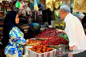 PIHPS rilis harga pangan hari ini: cabai rawit merah Rp69.500/kg, telur ayam Rp33.450/kg