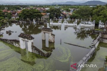 Situs cagar budaya Keraton Kaibon terendam banjir