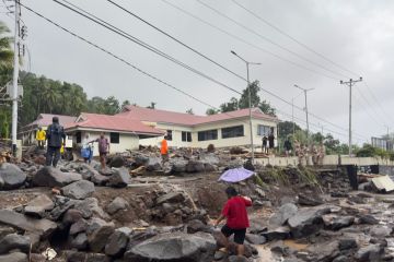 Sembilan orang meninggal dalam banjir bandang di Kepulauan Sitaro