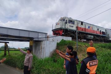 Daop 7 Madiun laporkan kasus pencurian rel di Blitar