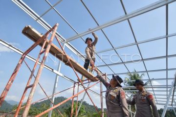 Pembangunan huntara di Padang Pariaman