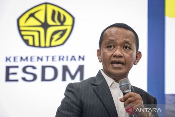 Hoaks! Aturan terbaru 2026, ojol wajib beli motor listrik untuk kurangi subsidi BBM