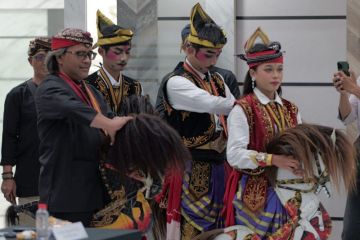 Bupati Temanggung berhak terima tropi Abyakta pada puncak HPN 2026