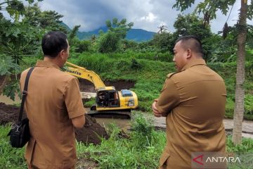 Pemkab Situbondo masif normalisasi sungai antisipasi banjir