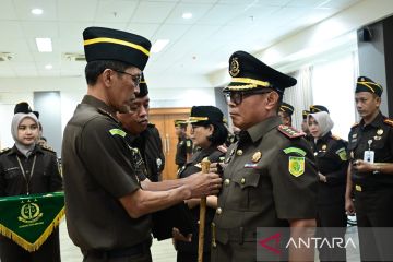 Kajari Kabupaten Bekasi Semeru resmi dilantik Kajati Jawa Barat