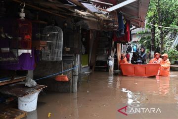 Anggota DPR ingatkan masyarakat terus waspadai cuaca ekstrem