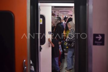 Jumlah penumpang kereta api selama 2025 di Padang