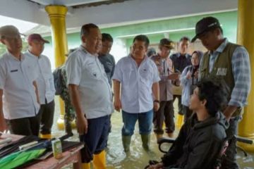 Pemkab Karawang pastikan penanganan banjir berjalan dengan baik